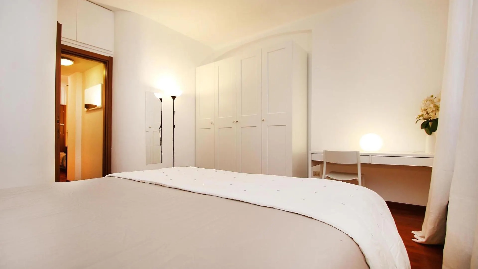 Appartamento Brera Moscova Milan Apartment